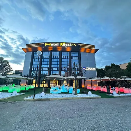 Hotel Royal 4*