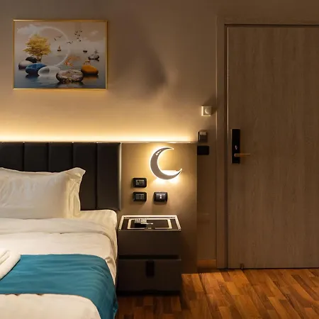 Royal Hotel 4*