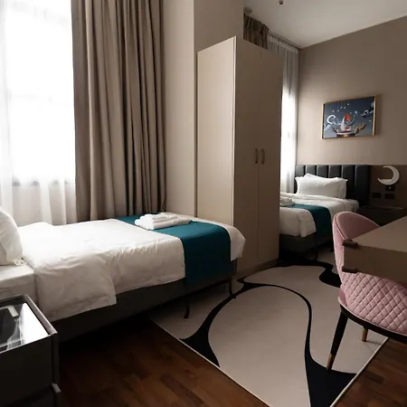 Ξενοδοχείο Royal 4*