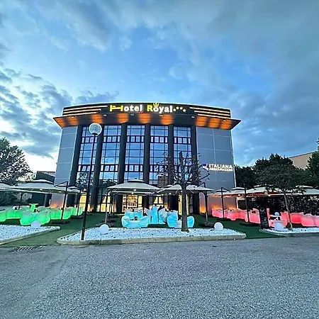 Royal Hotel 4*