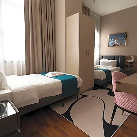 Royal 4* Faenza