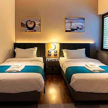 Royal Hotel 4*